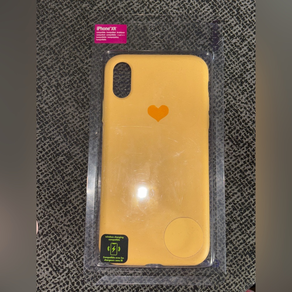 Never User iPhone XR silicone protective case (iPhone XR)